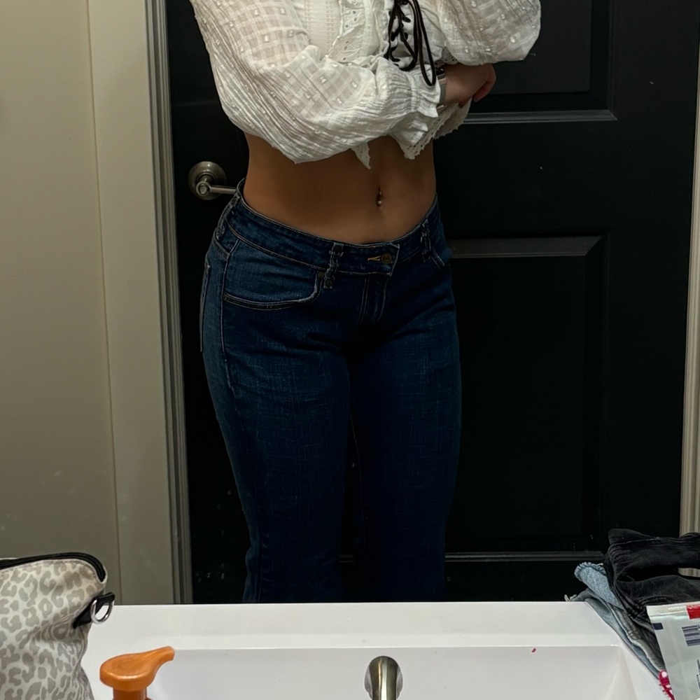 ❌SOLD❌Levi's VINTAGE 537 Low Rise Flare Jeans - Picture 11 of 13